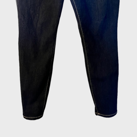 TORRID Jegging Premium Dark Wash Jeans - Picture 4 of 11